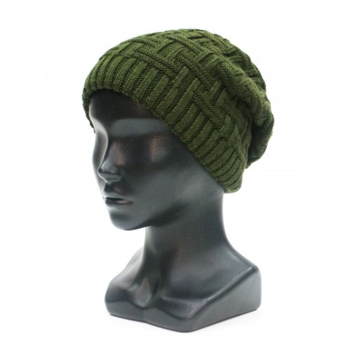 Шапка связанная фактурной вязкой, оливковый Шапка связанная фактурной вязкой, оливковый