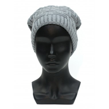 Шапка связанная фактурной вязкой, светло-серый Шапка связанная фактурной вязкой, светло-серый