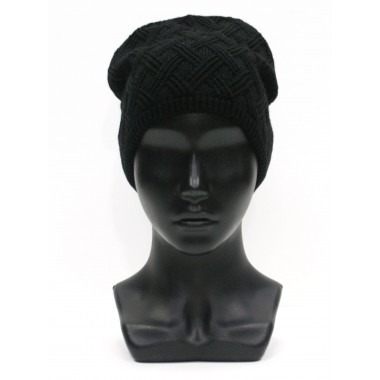 Шапка связанная фактурной вязкой, подростковая, черный Шапка связанная фактурной вязкой, подростковая, черный